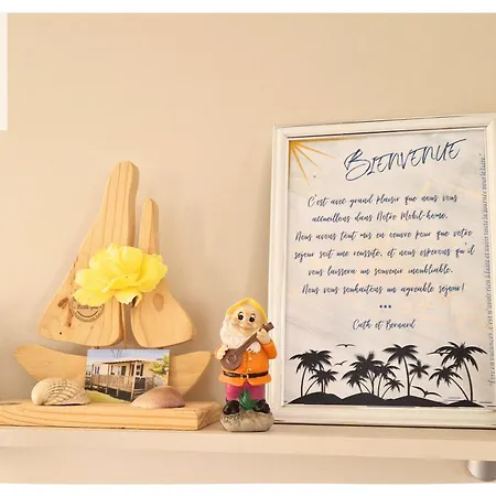 캠프장 Mobil-home Aux Sables Du Midi Chez Catherine Et Bernard. *